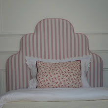 Charger l'image dans la galerie, Tête de lit modèle Pèlerine (Coton rayé rose)
